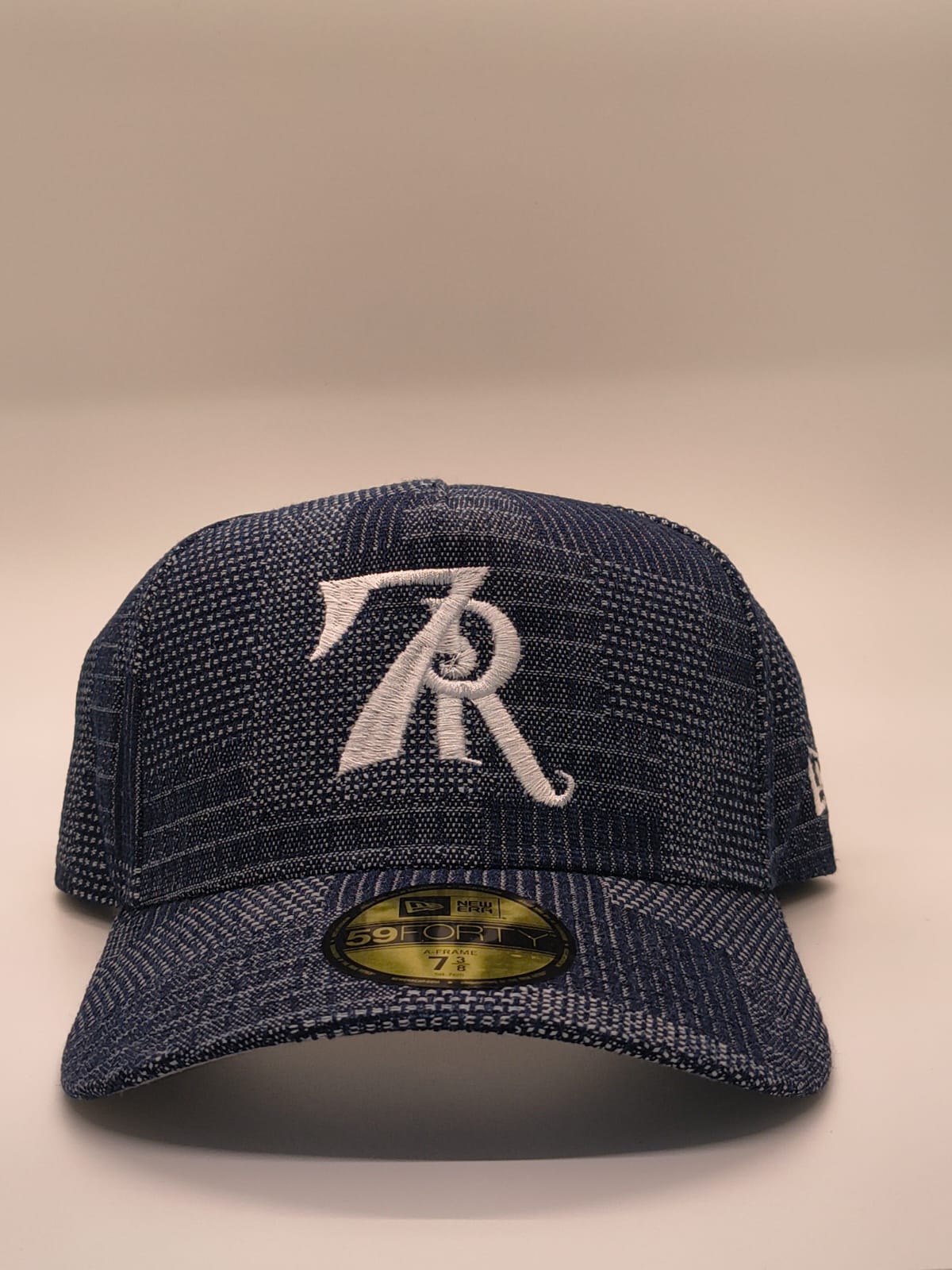 Gorra 7R New Era 59Forty jaspeada azul marino - frente